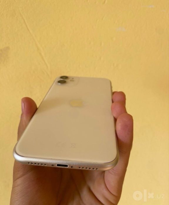 iPhone 11 white Arzon Narxda