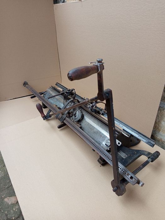 Старинна Плетачна Машина ДИАМАНТ / РАБОТЕЩА!