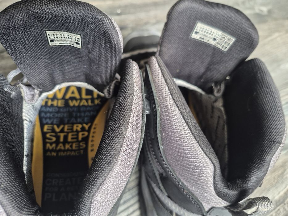 Туристически обувки keen