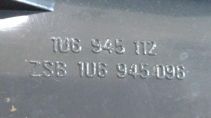 Stop dreapta ZSB1U6945096 Skoda Octavia prima generatie