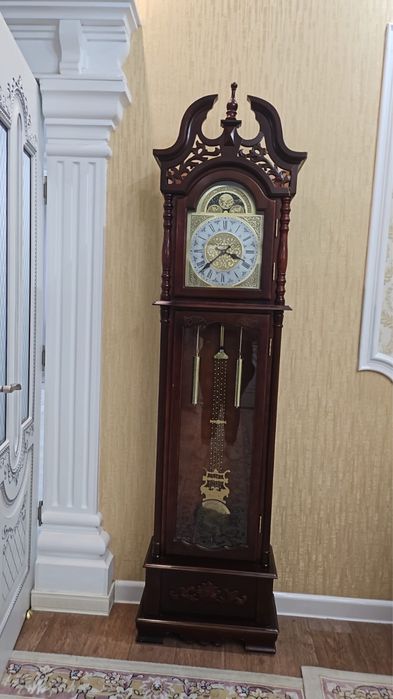 Продам Часы напольные