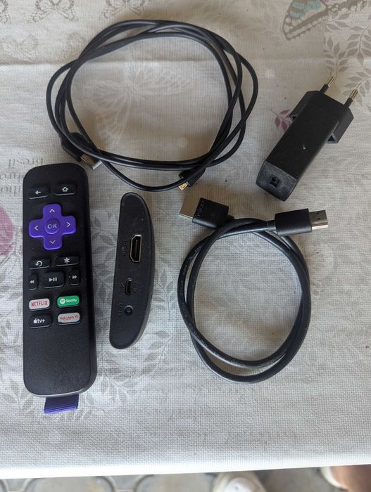 Roku Express 4K, un media player , adaptor Netflix