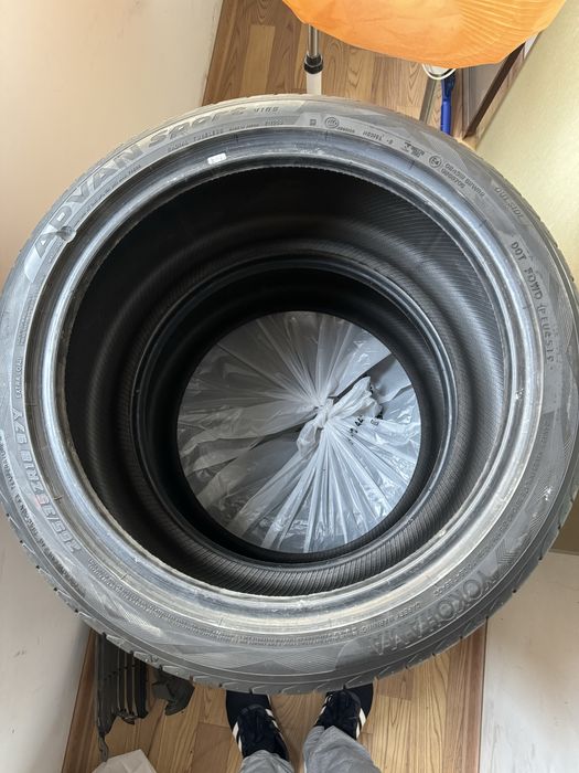 Продам летние резины Yokohama