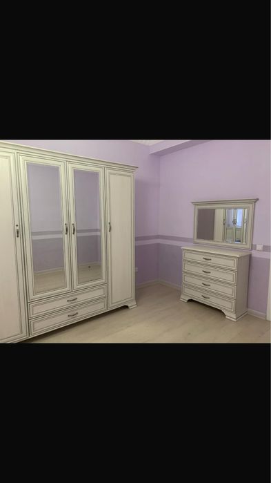 Мебель для спальной