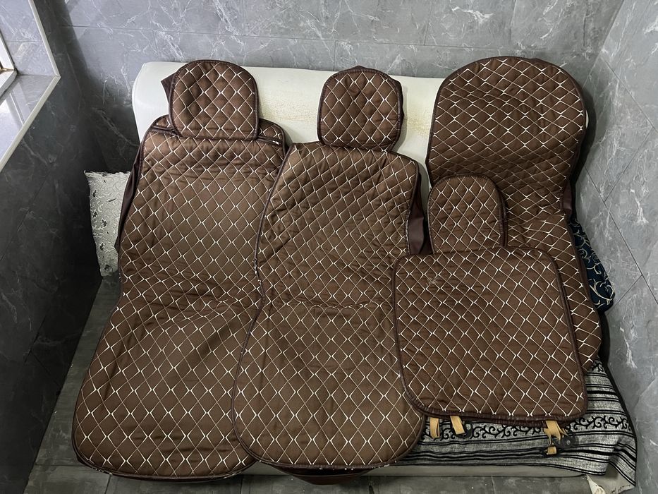 Продам авто чехлы