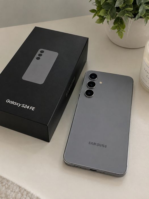 Samsung s24 FE смартфон