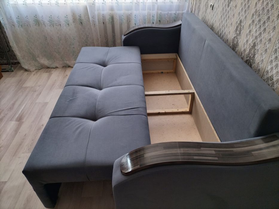 Для.дома.сада.диван.велюр