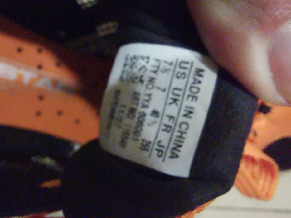 Нови, Оригинални Шпайкове Adidas, за спринт и средни бягания