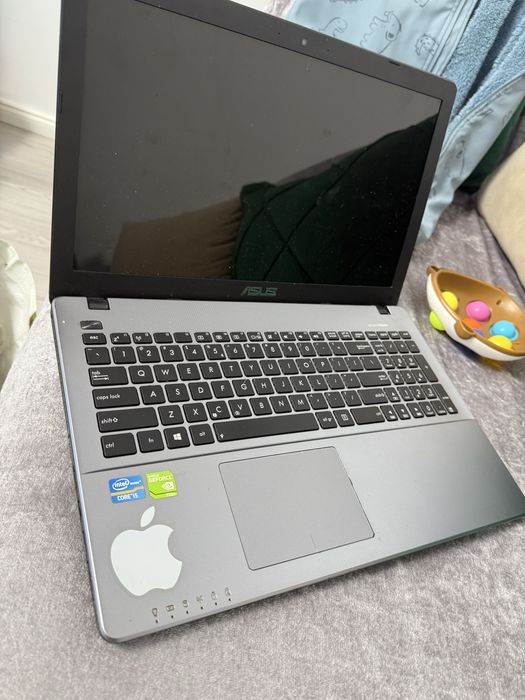 Vand laptop asus