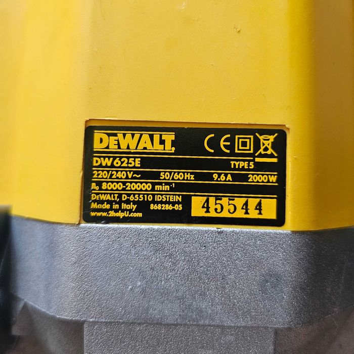 Dewalt DW625E 2kW оберфреза