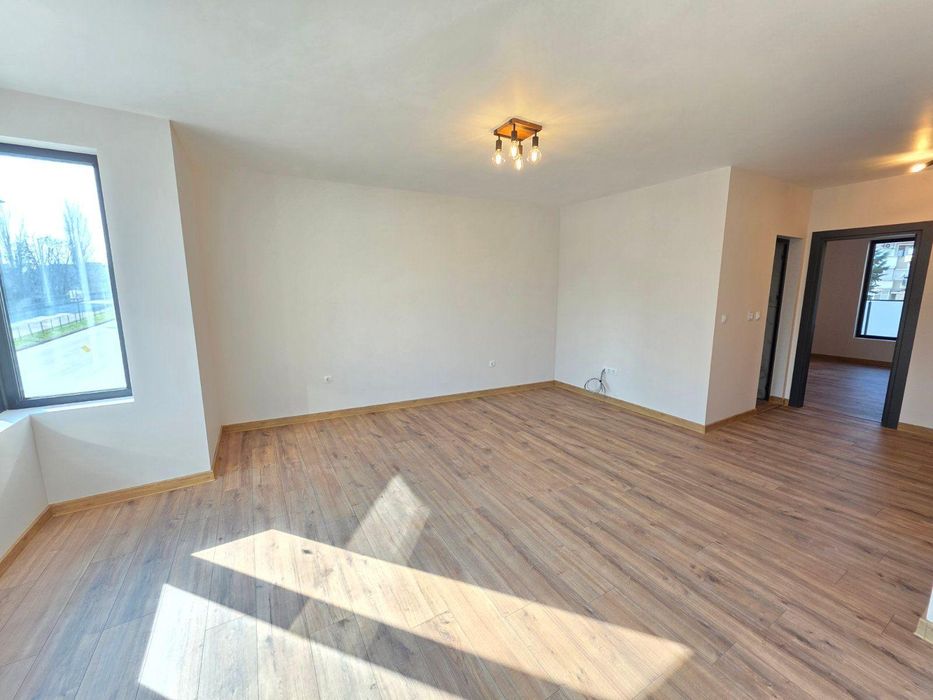 ДО КЛЮЧ! Тристаен апартамент в кв. Кършияка