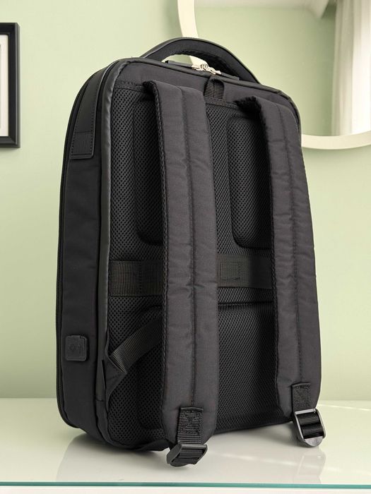 Черна раница Samsonite Litepoint за 16' лаптоп