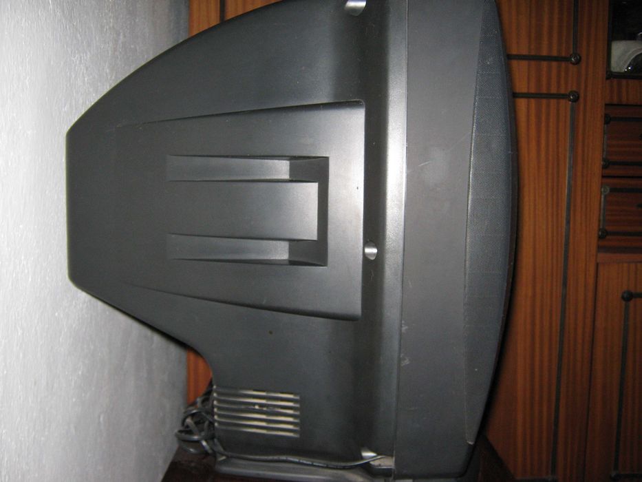 Телевизор марки-LG!