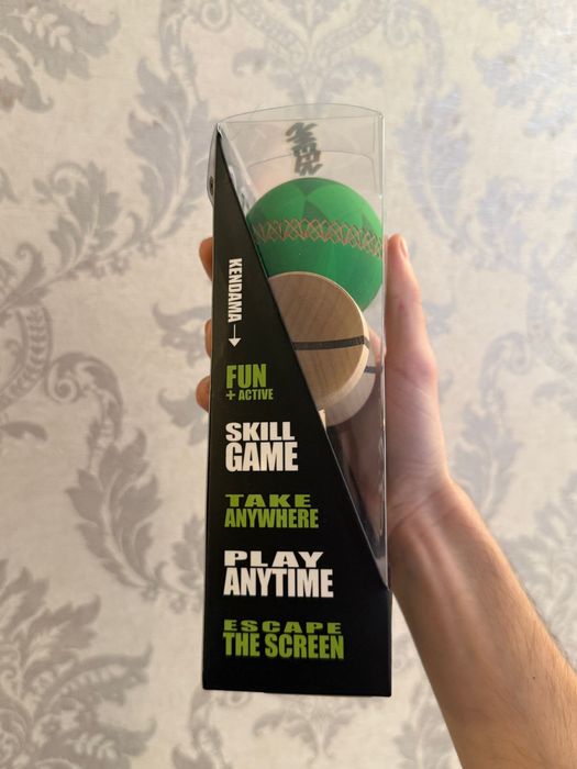 Kendama Sweets Emerald AntiSkid V2 Turbo Shape (Nu Miguel Broken)