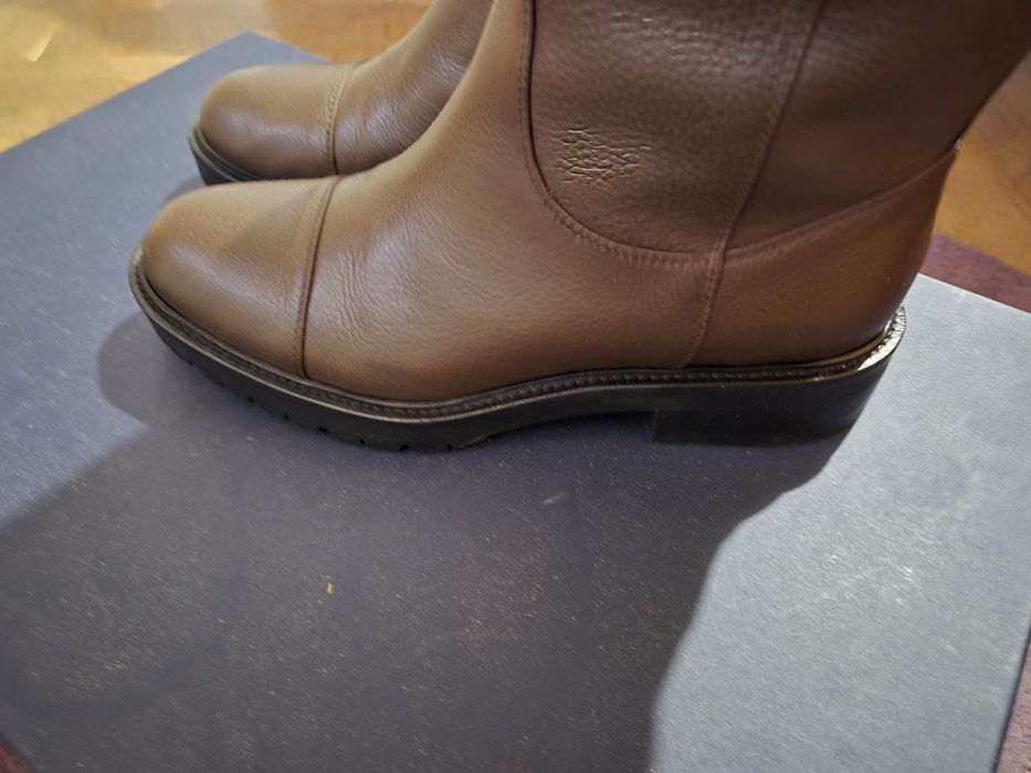 Нови ботуши Luisa Spagnoli