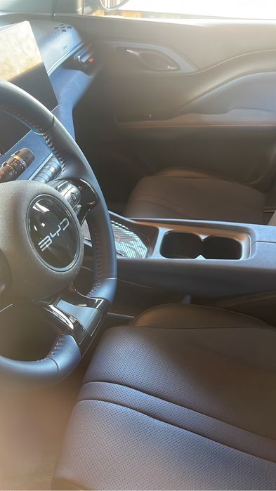 Машина электро byd seagull