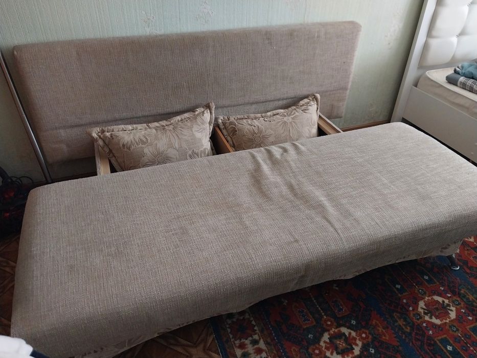 Продам диван раскладной