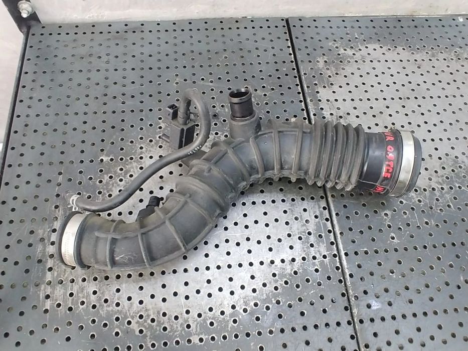 furtun intercooler 0.9 tce h4bb408 renault captur  clio 4