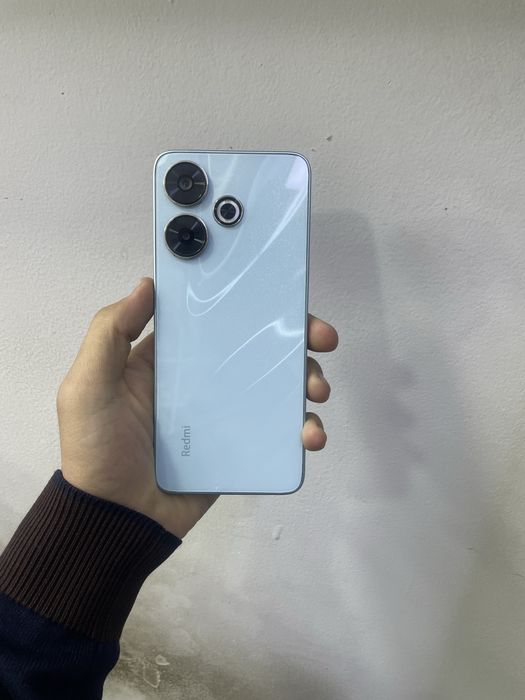Redmi 13   Sotiladi 8/128 talik
