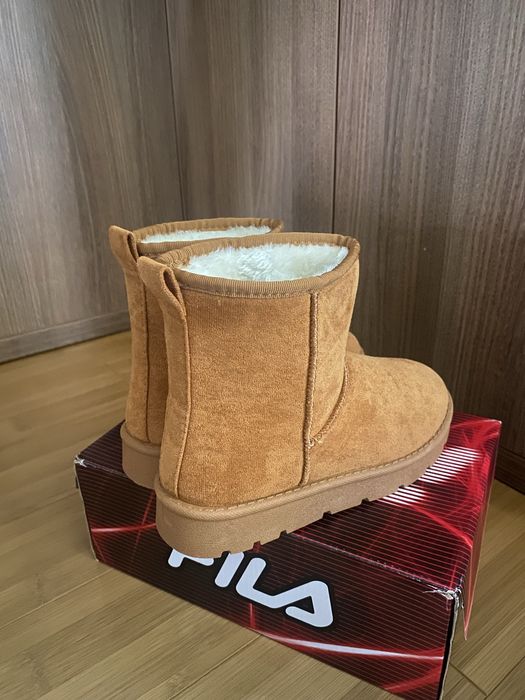 Cizme imblanite, tip ugg