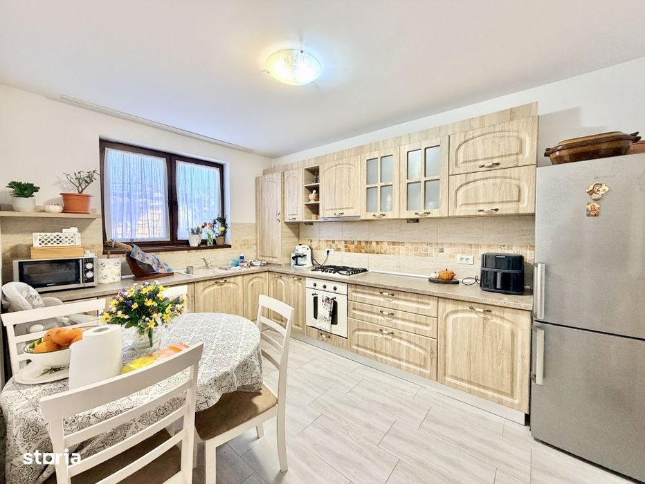 Duplex cu 4 camere complet mobilat - Cartier Europa - Mosnita Noua