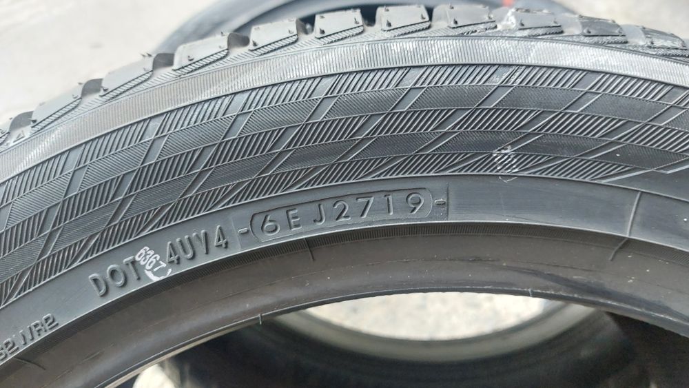 Нови гуми 285/40/19 Yokohama BluEarth 2 броя