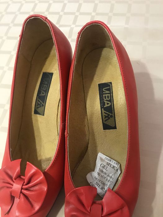 Дамски кожени червени обувки