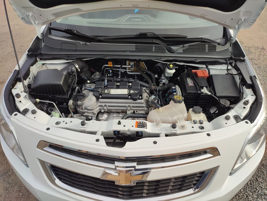 Продам Шевроле кобальт