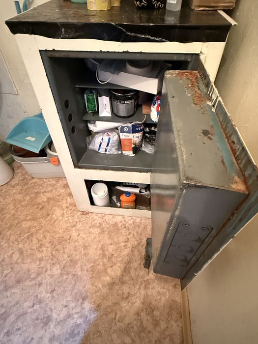 Продам сейф противопожарный