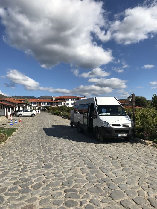 Фирма за превоз на пътници