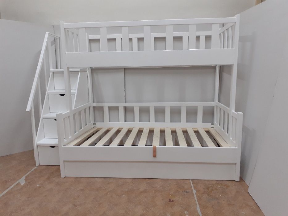 TRANSPORT GRATUIT.Pat etajat din lemn masiv cod 3509