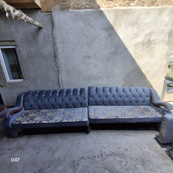 В продаже раскладной диван