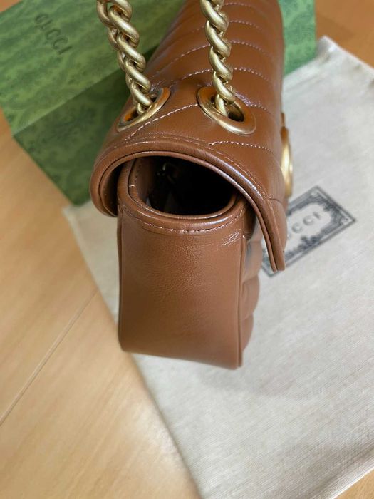 Чантa Гучи Оригинална Златна Дръжка GG Лого Marmont Кафява Кожа Gucci