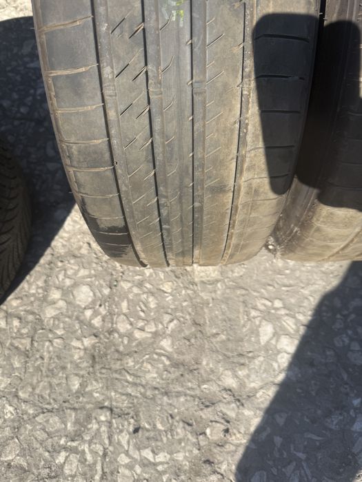 2 броя летни гуми Sumitomo 225/50 R17 Dot 2325 ном 907