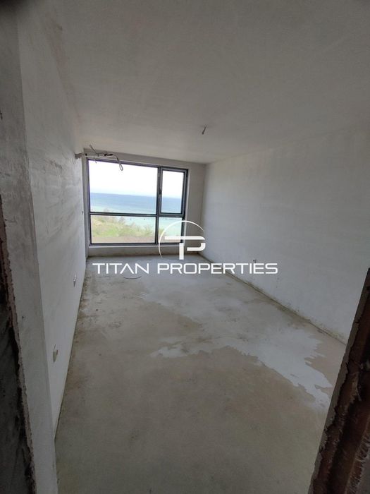 Продава се Тристаен апартамент в Бургас, Сарафово - 108 кв.м за 1148 €/кв.м - Снимка #2