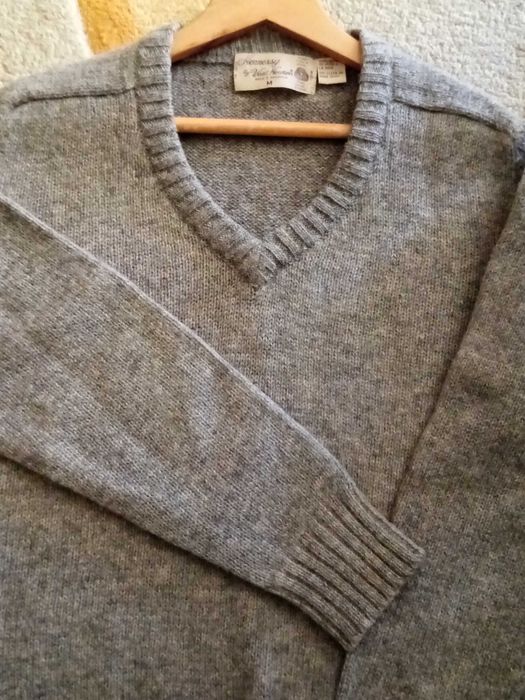 Мъжки пуловери 100% вълна.