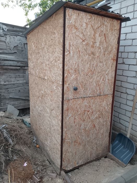 Продам уличный туалет