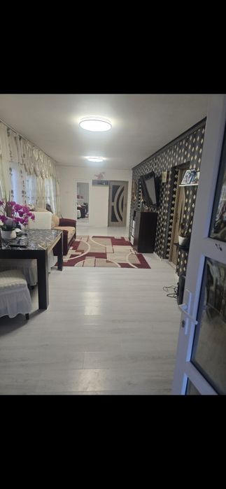 Vând casa Fetești IL