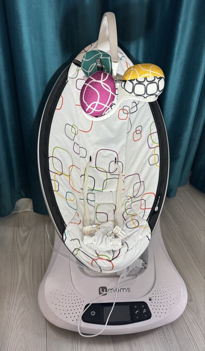 Fotoliu Balansoar Bebelusi 4MOMS MamaRoo 4.0 Plush Multicolor 00009016