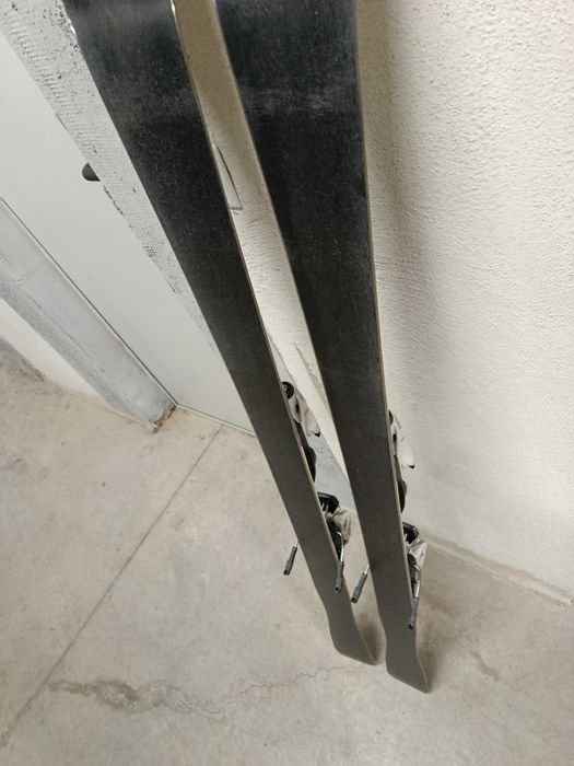 Rossignol Harmony 2 - 146см. с щеки