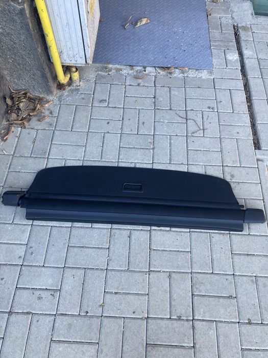 Пасат Б6 щора за багажник в перфектно състояние.