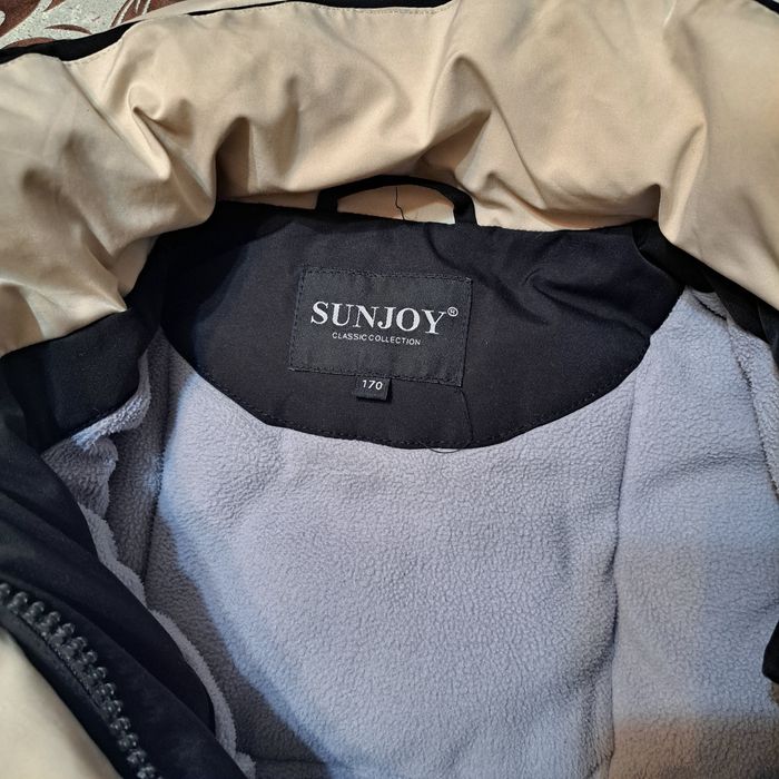 Продам женский пуховик