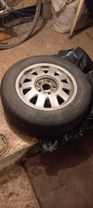 Vand 4×jante aliaj r15 grup VAG cu anvelope dunlop vara dot 2017 .