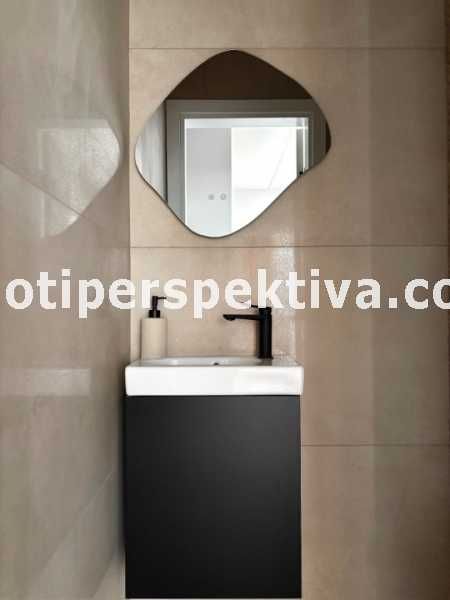 Продава се Тристаен апартамент в Пловдив, Тракия - 100 кв.м за 969 €/кв.м - Снимка #10