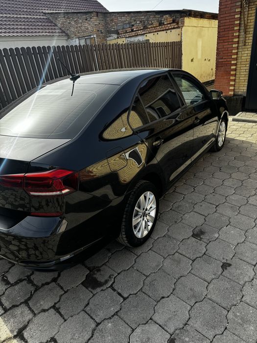 Продаю авто Volkswagen Polo!