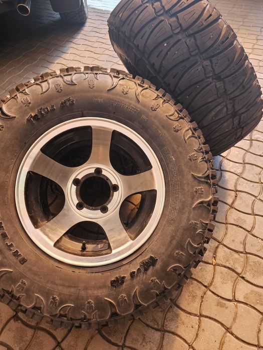 Диски с резиной 31×11,5 R15LT 5×139,7 ET-45 295/70 R15
