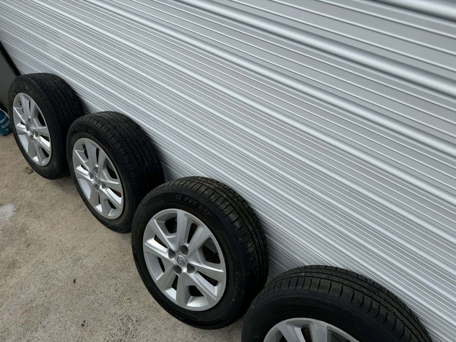 Гуми с джанти 185/65/15 Opel corsa