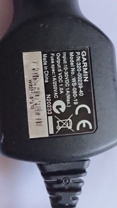 Alimentator pentru navigați gps Garmin