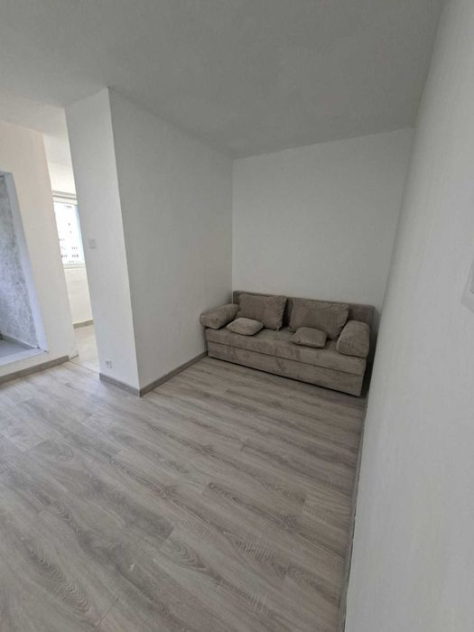Garsoniera in bloc de apartamentele Petre Ispirescu str. Barca et 5/10