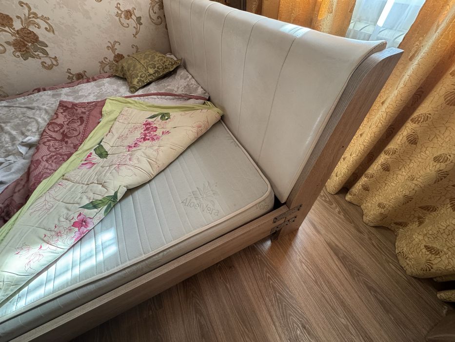 Кровать без матраса, Белорусь